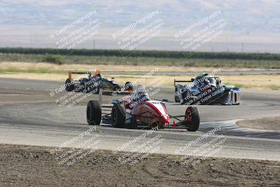 media/Jun-01-2024-CalClub SCCA (Sat) [[0aa0dc4a91]]/Group 6/Race/